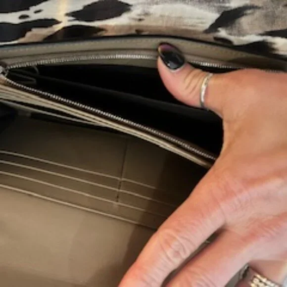 Gucci Dionysus Long Wallet - Picture 3 of 6